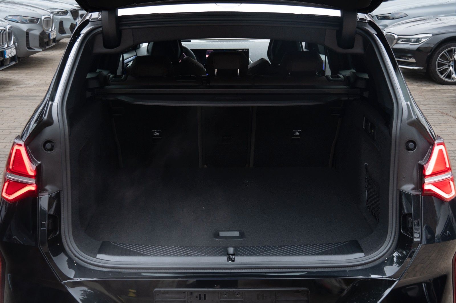 BMW X3 20i M SPORT PLUS - Samsaru's Car Outlet