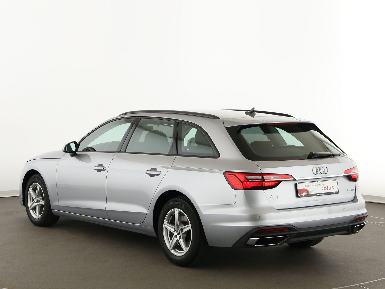 Audi A4 Avant 35 TDI S tronic - Samsaru's Car Outlet