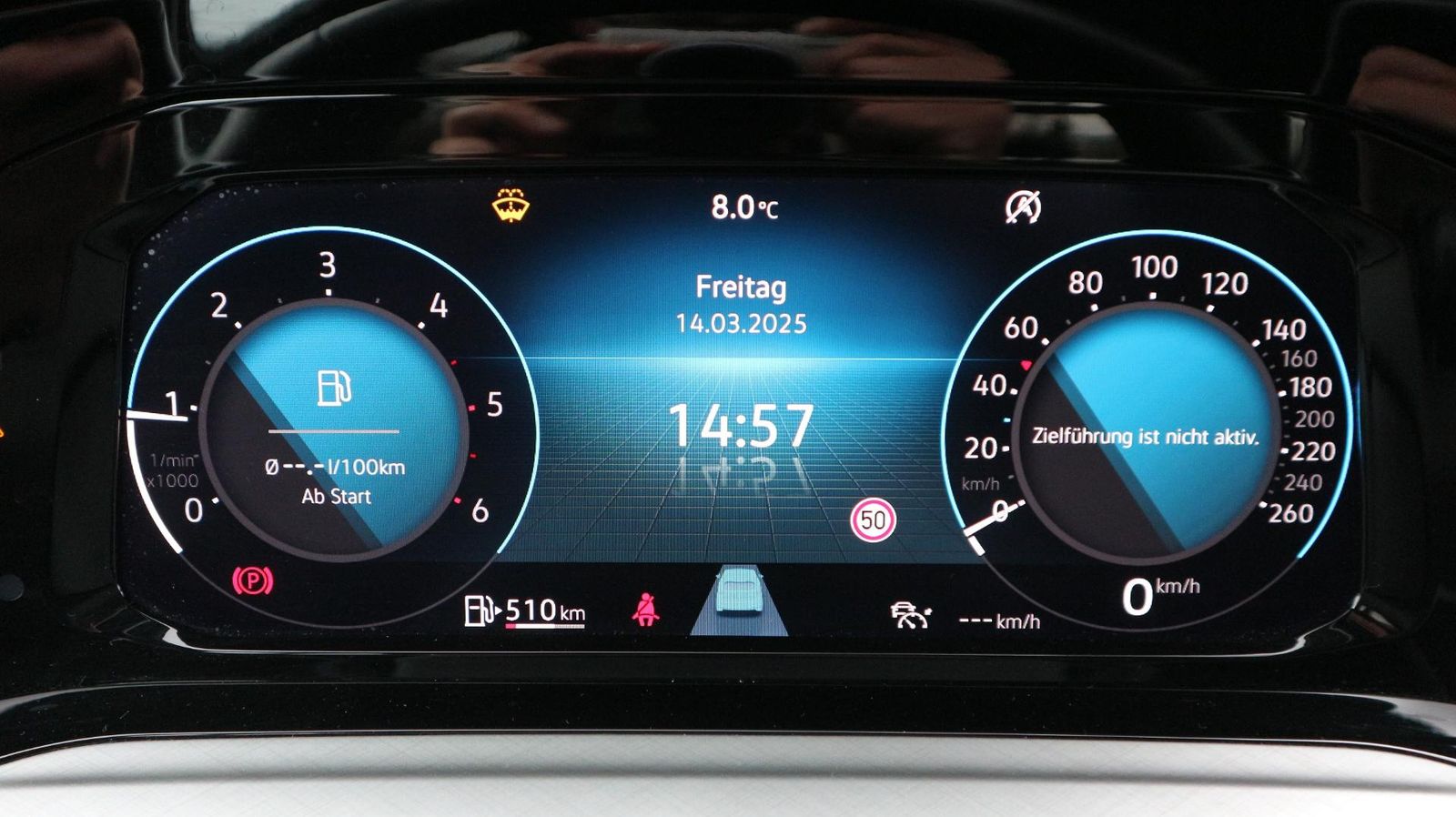 Volkswagen Golf Life - Samsaru's Car Outlet