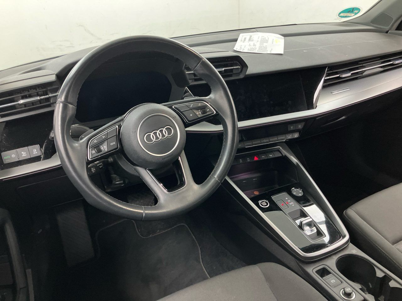 Audi A3 35 2.0 TDI Limousine advanced - Samsaru's Car Outlet