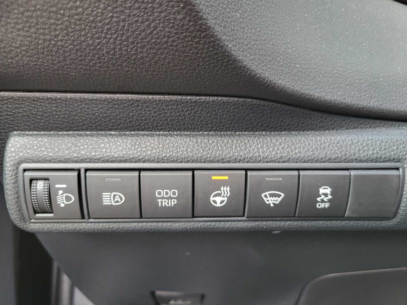 Toyota Corolla 1.8 Hybrid - Samsaru's Car Outlet
