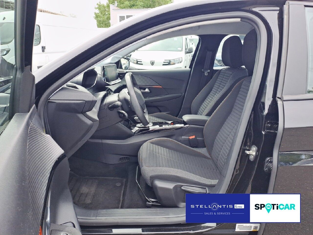 Peugeot 208 (e-) 136 Active Pack - Samsaru's Car Outlet