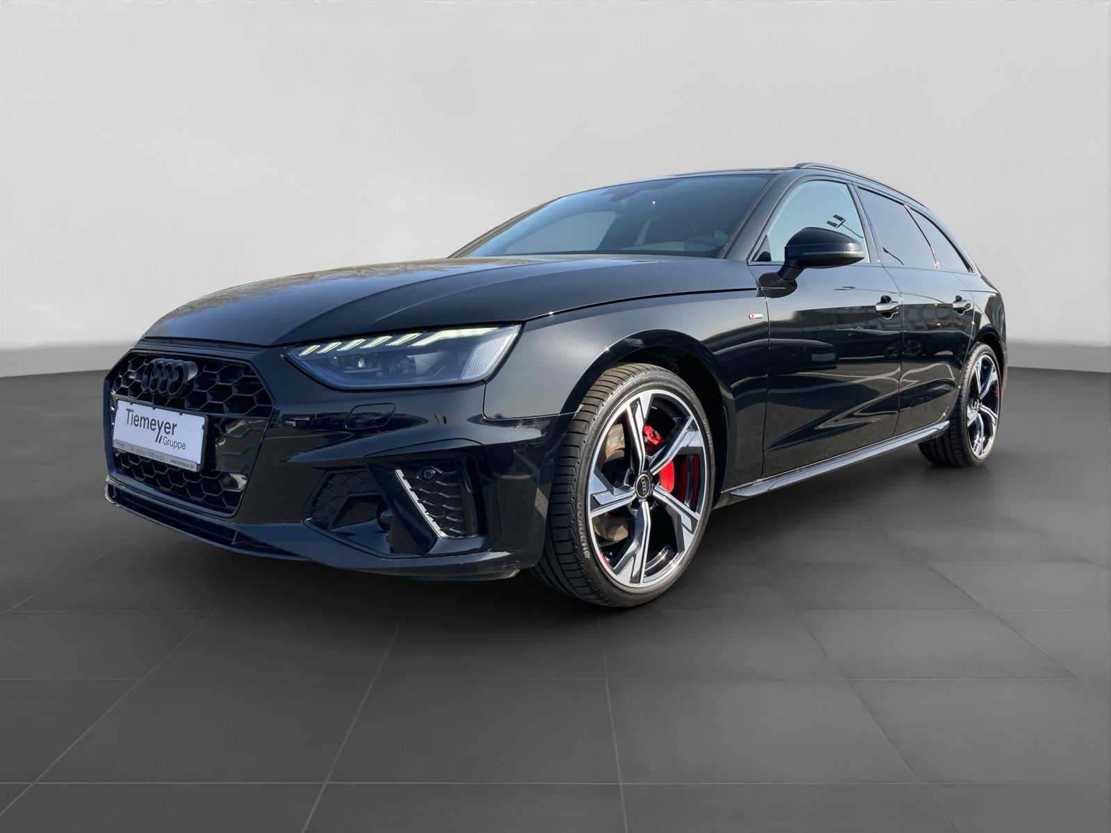 Audi A4 Avant 40 TFSI Q 2x S LINE MATRIX AHK LM19 KAM