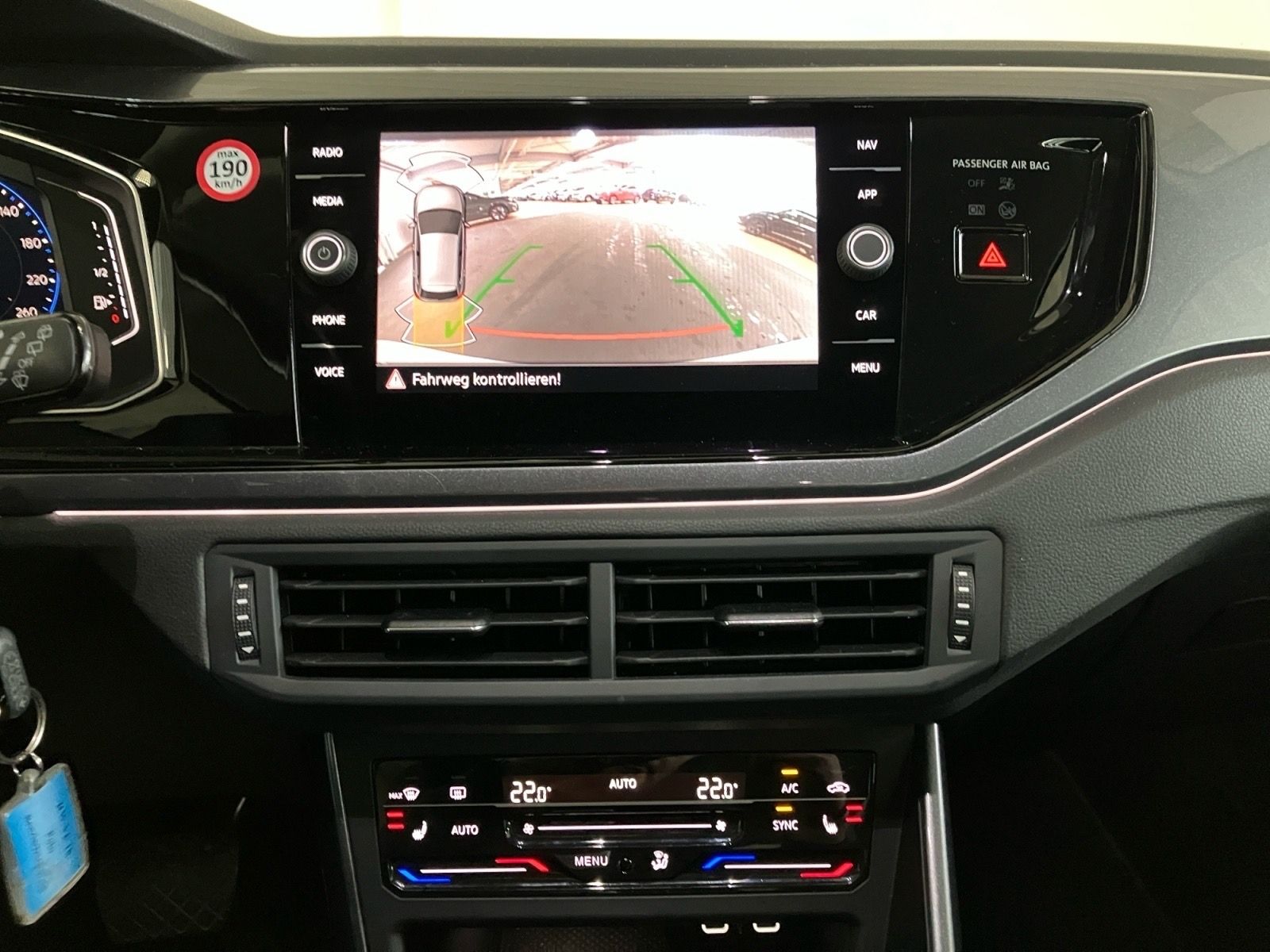Volkswagen Polo Style 1.0 TSI DSG LED Navi SHZ PDC Rfk