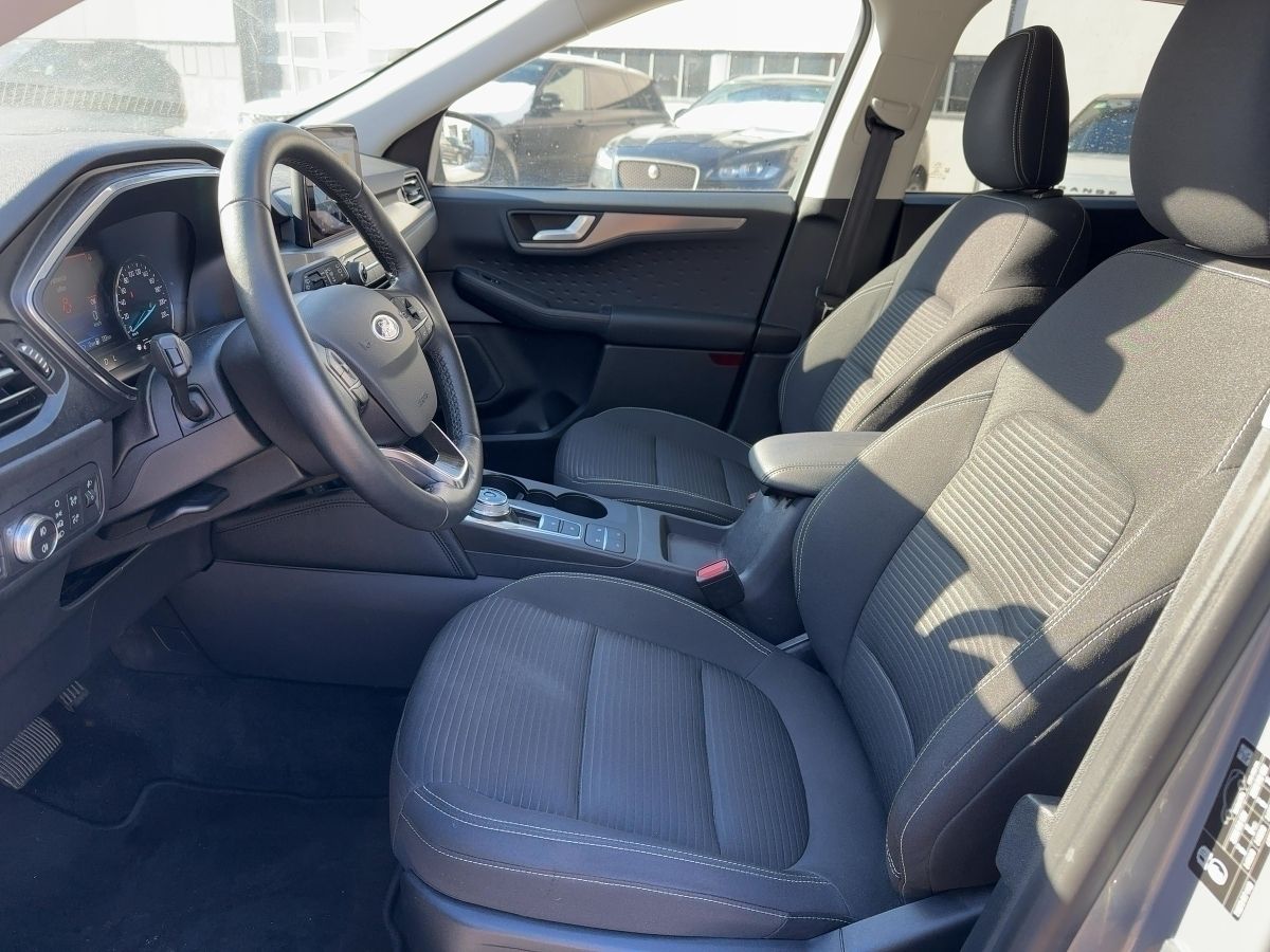 Ford Kuga Titanium - Samsaru's Car Outlet