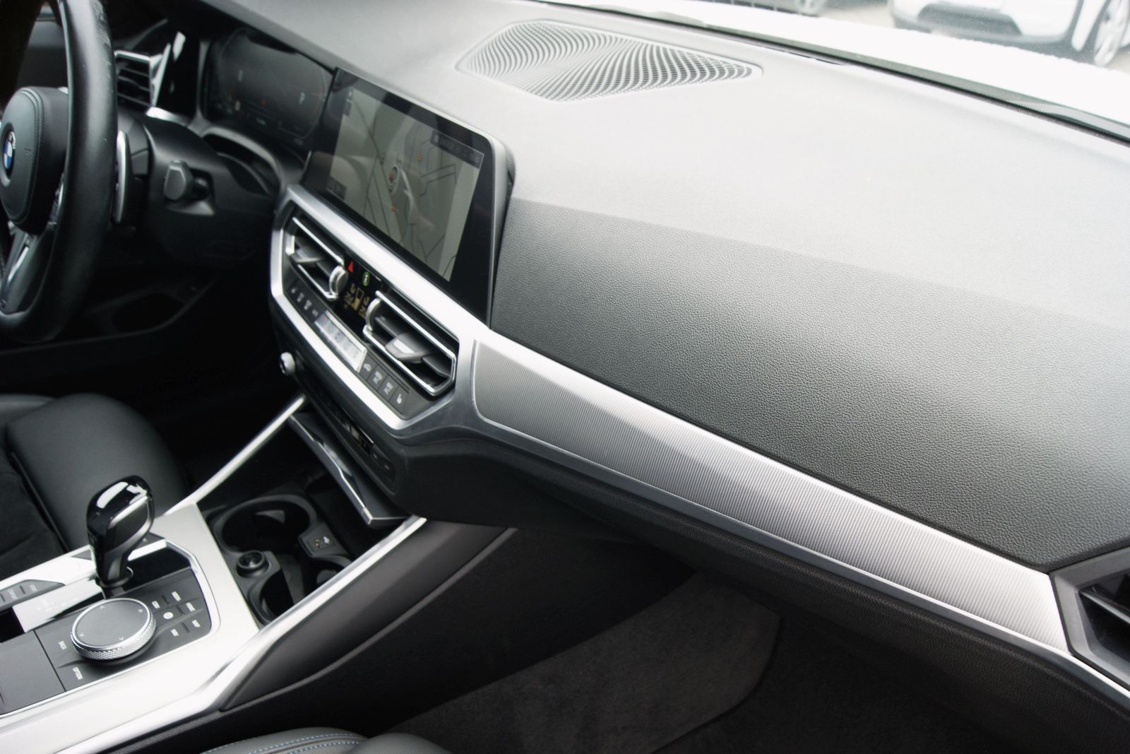 BMW 320d xDrive M Sport - Samsaru's Car Outlet