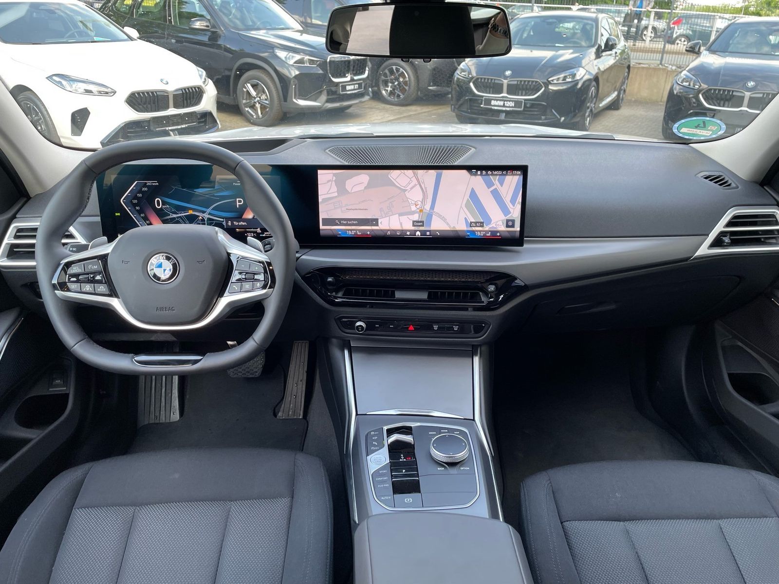 BMW 318i Tour || AHK Keyless ACC 360° FIN ab 1,99% !