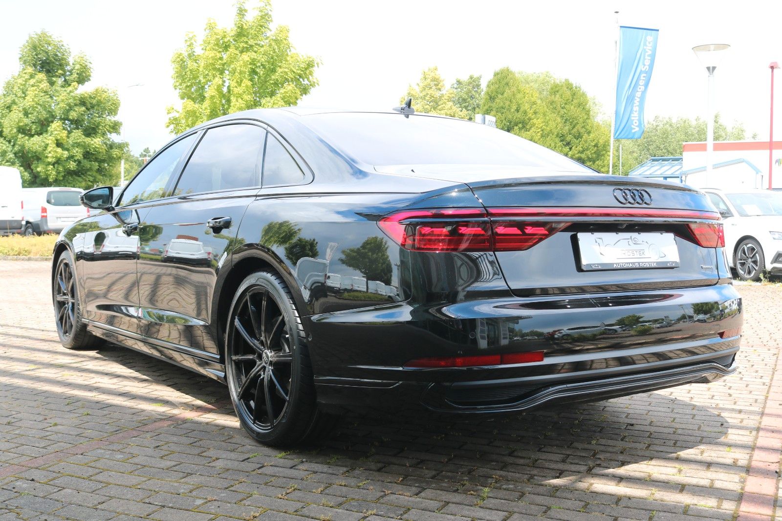 Audi A8 L 50 TDI Lang S line - Samsaru's Car Outlet