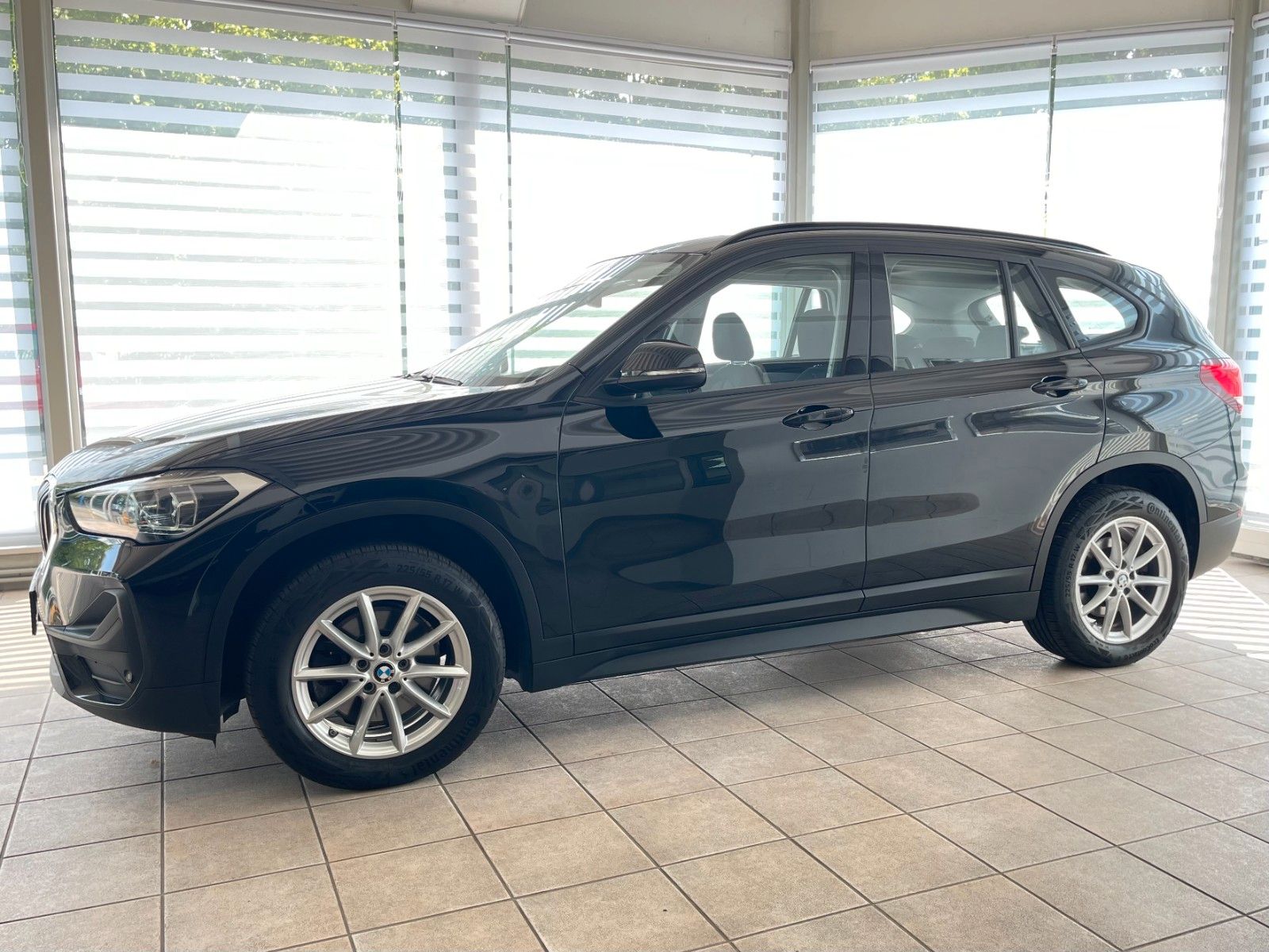 BMW X1 xDrive 20d Aut. - Samsaru's Car Outlet
