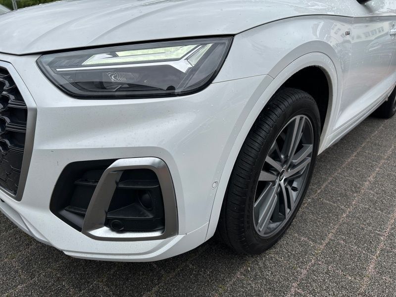 Audi Q5 40 TDI quattro S-line - Samsaru's Car Outlet