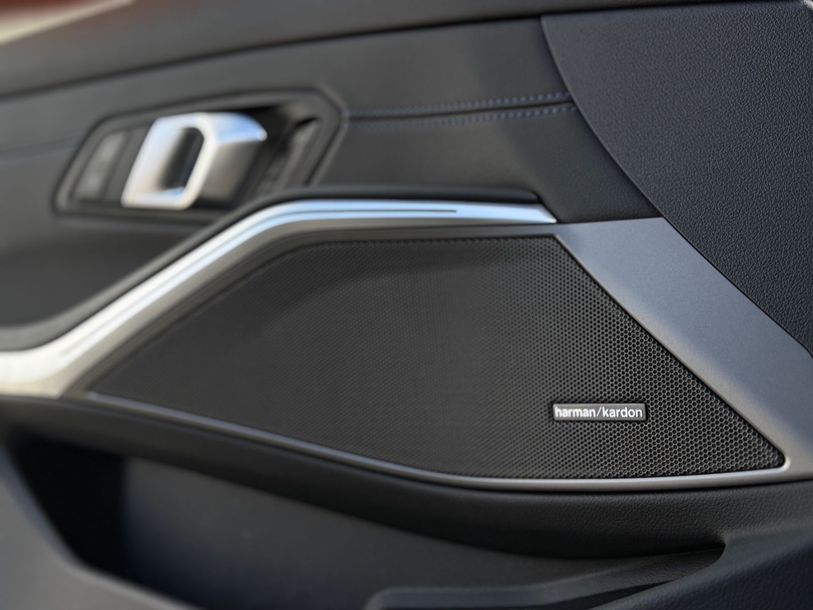 BMW 320d xD MSport/H&K/Sportsitze/GSD/Standhzg/Indiv