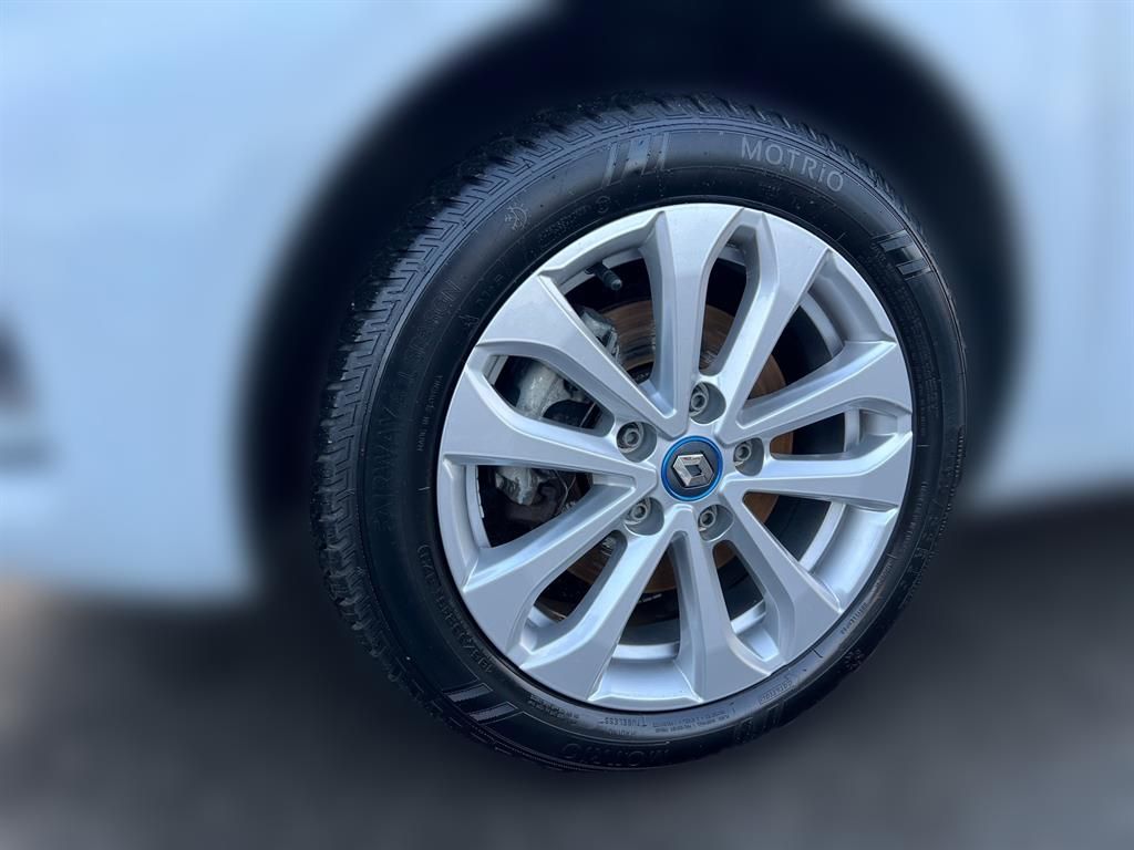 Renault ZOE Experience Z.E. 50 - Samsaru's Car Outlet