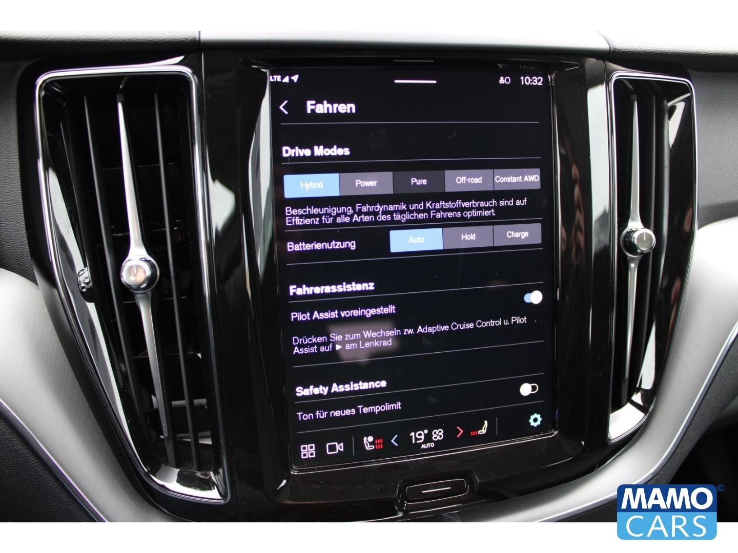 Volvo XC60 T6 AWD Recharge Core AHK/PANO/4xSHZ