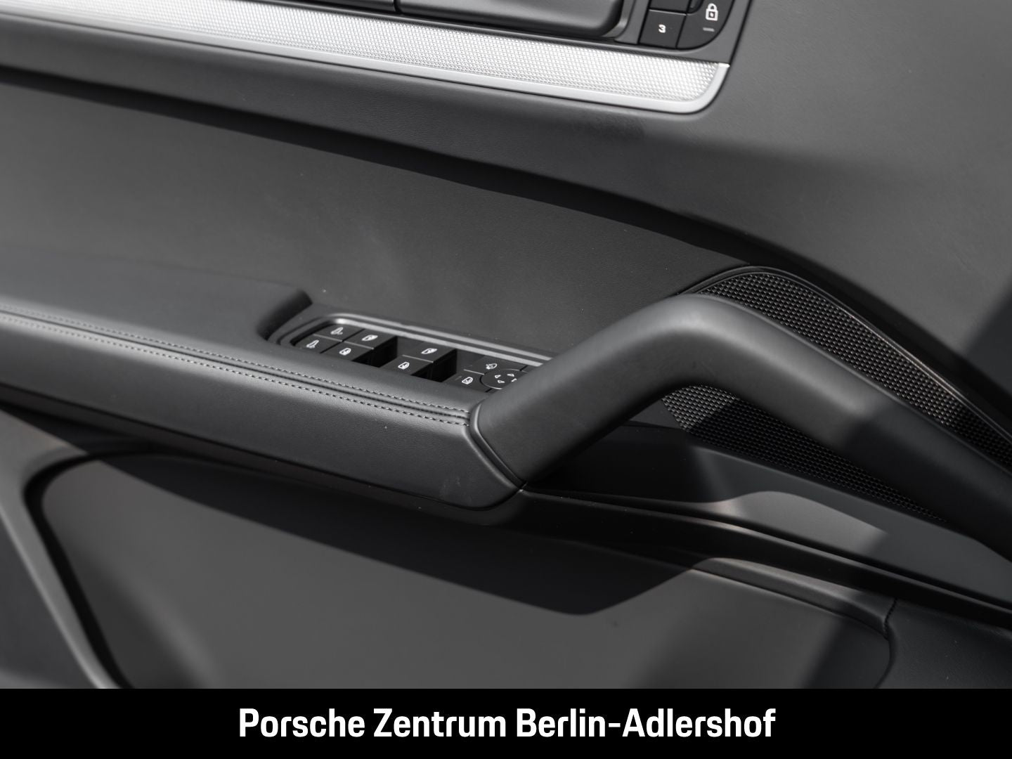 Porsche Cayenne S Head-Up Sportabgasanlage Luftfederung
