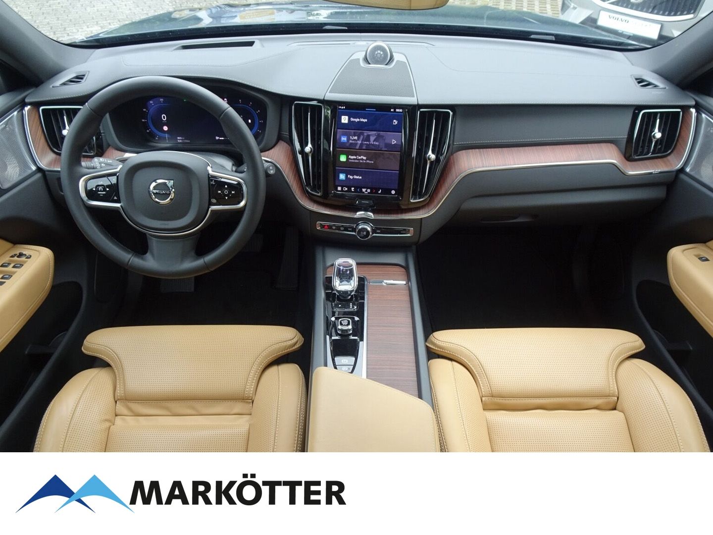 Volvo XC60 B4 AWD Ultimate Dark - Samsaru's Car Outlet