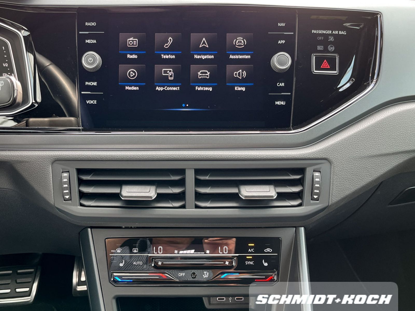 Volkswagen Taigo 1.5 TSI R-Line - Samsaru's Car Outlet