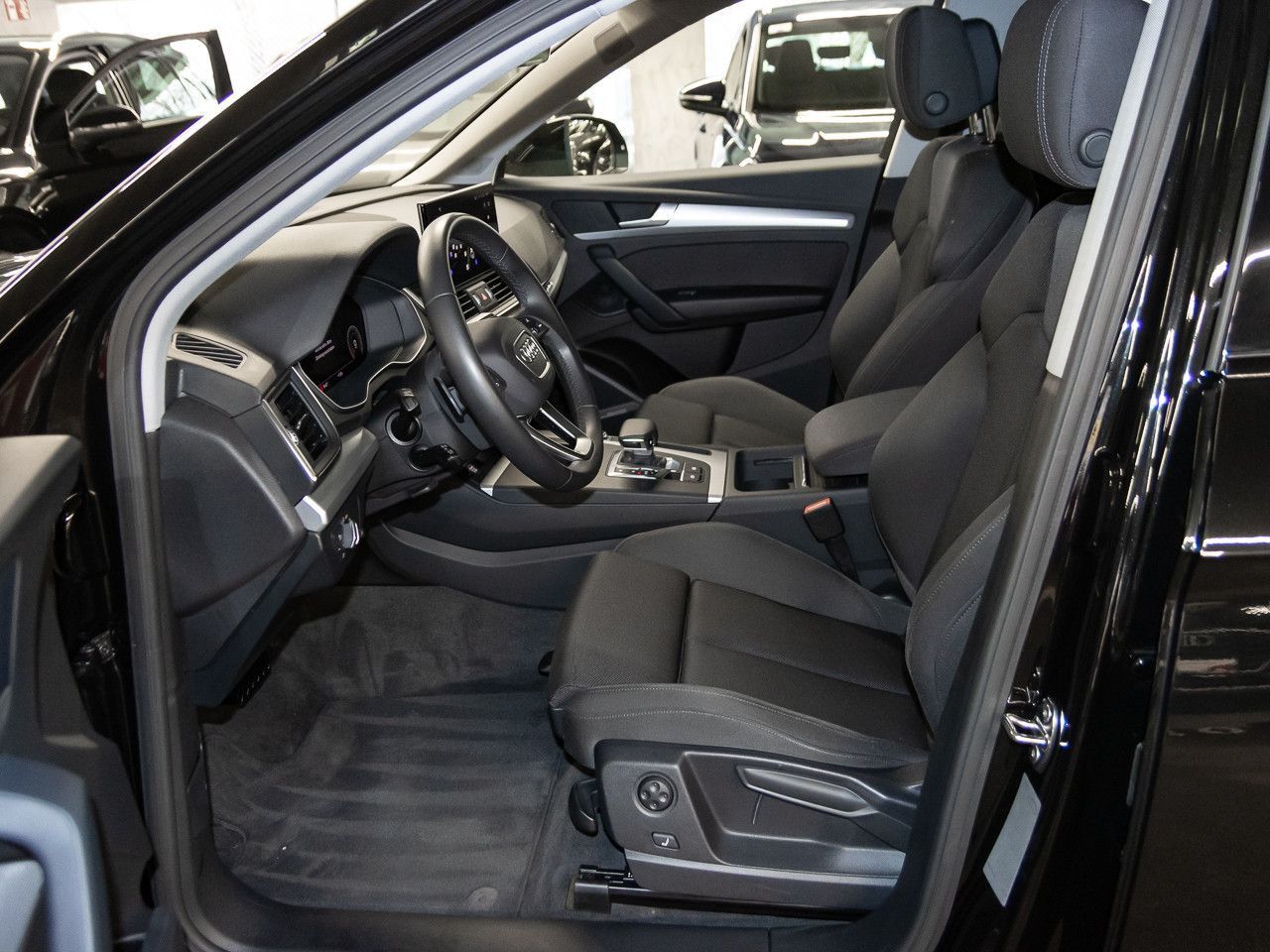 Audi Q5 40 TDI S line quattro VirtCo LED AHK Navi 19'