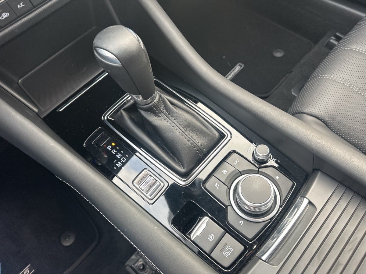 Mazda 6 2.5L SKYACTIV G 194 6AT FWD TAKUMI SUNR