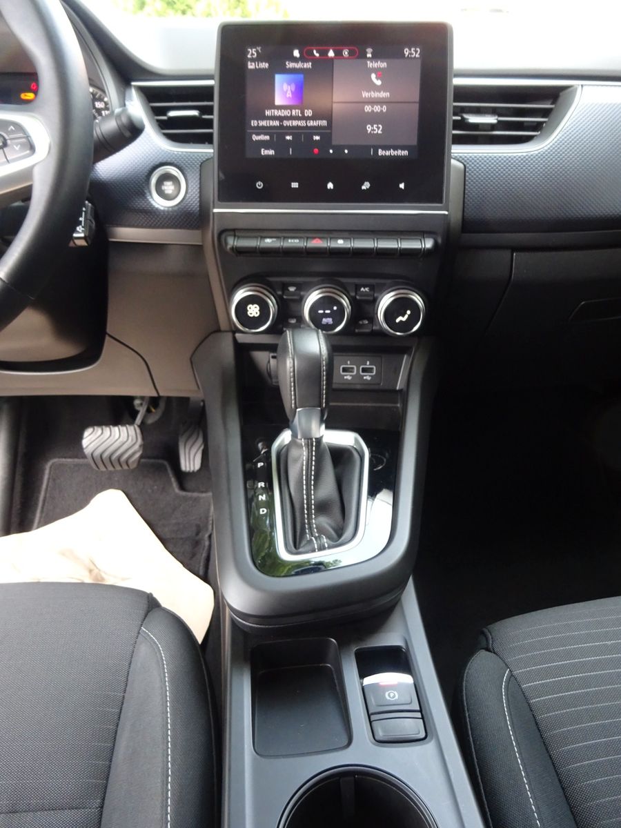 Renault Arkana Zen TCe 140 EDC - Samsaru's Car Outlet