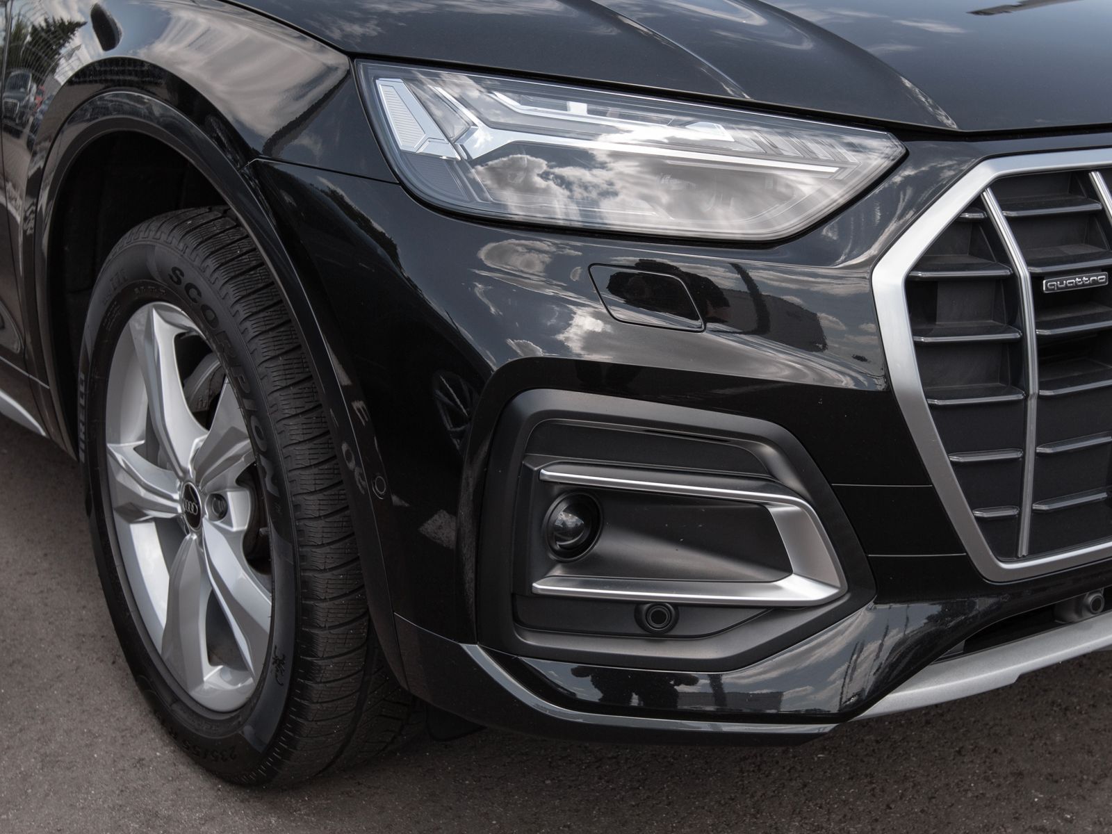 Audi Q5 45 TFSI qu.S-line - Samsaru's Car Outlet