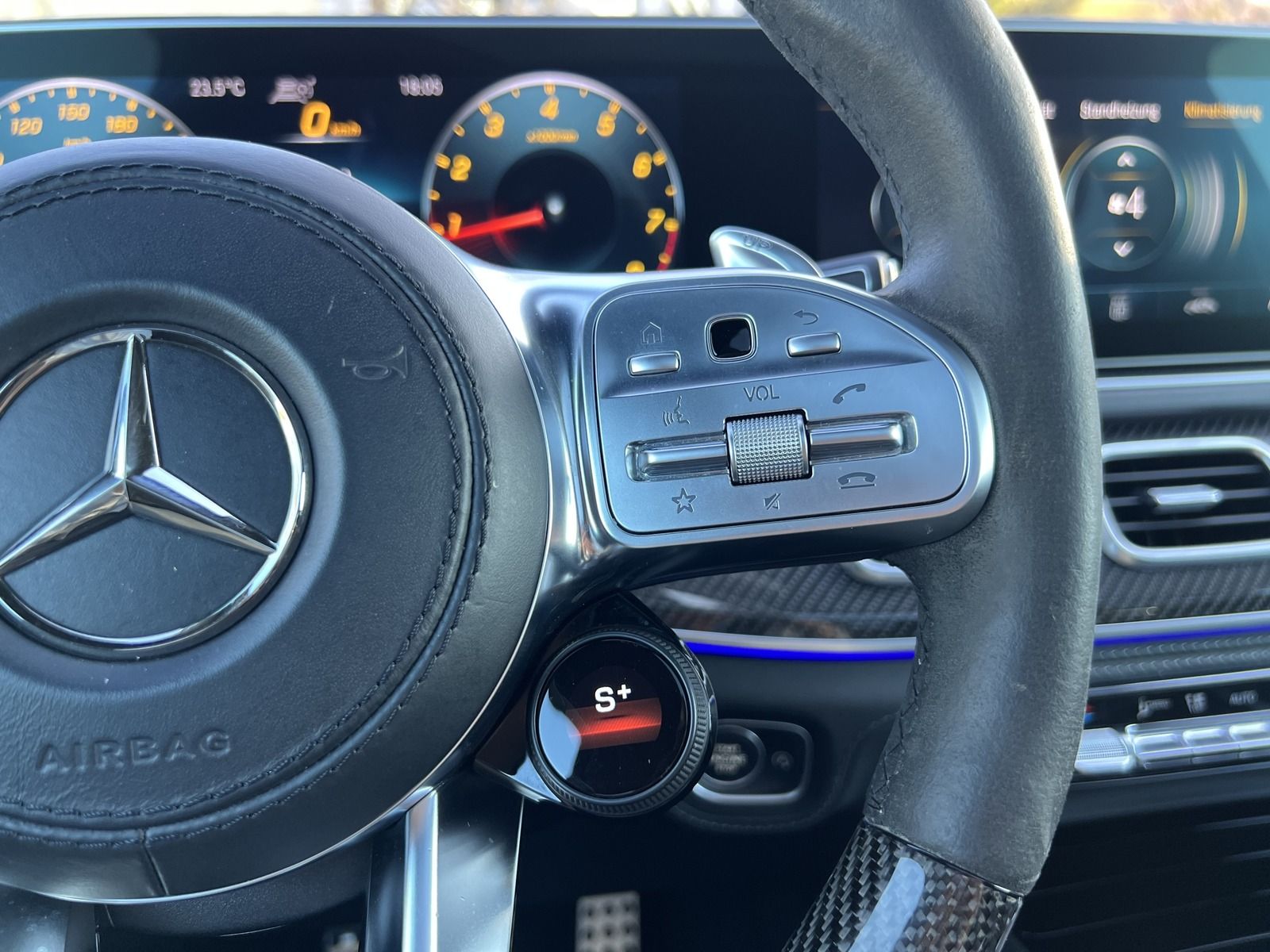 Mercedes-Benz GLE 63 AMG S Performance*4M+*PANO*HUD*SOFT*3xTV