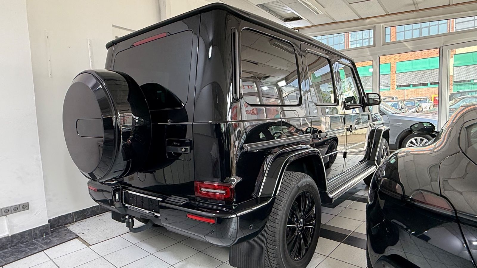 Mercedes-Benz G 400 d Night Paket - Samsaru's Car Outlet