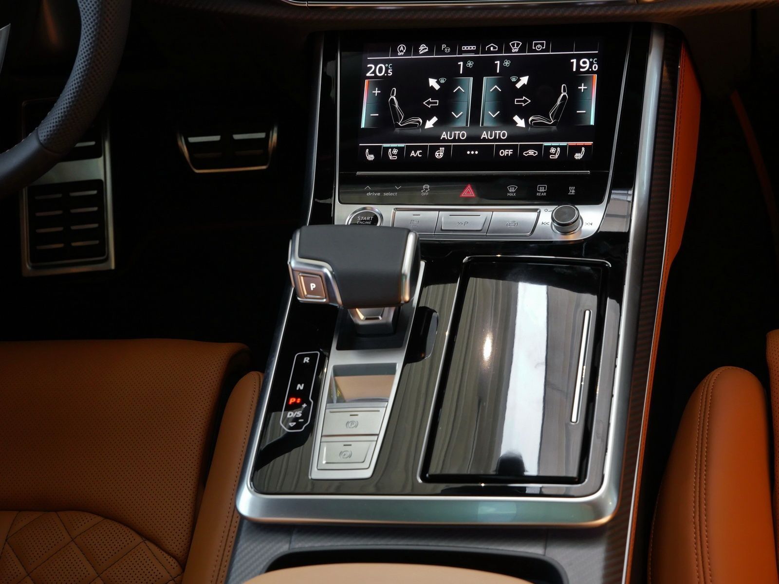 Audi Q7 SUV S line 50TDI qu.*AudiExclusive*7Sitze*AHK