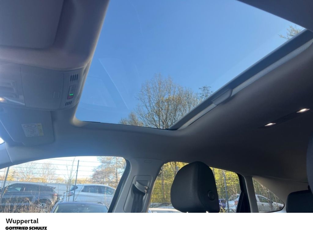 Volkswagen Taigo 1.0 TSI Style DSG - Samsaru's Car Outlet