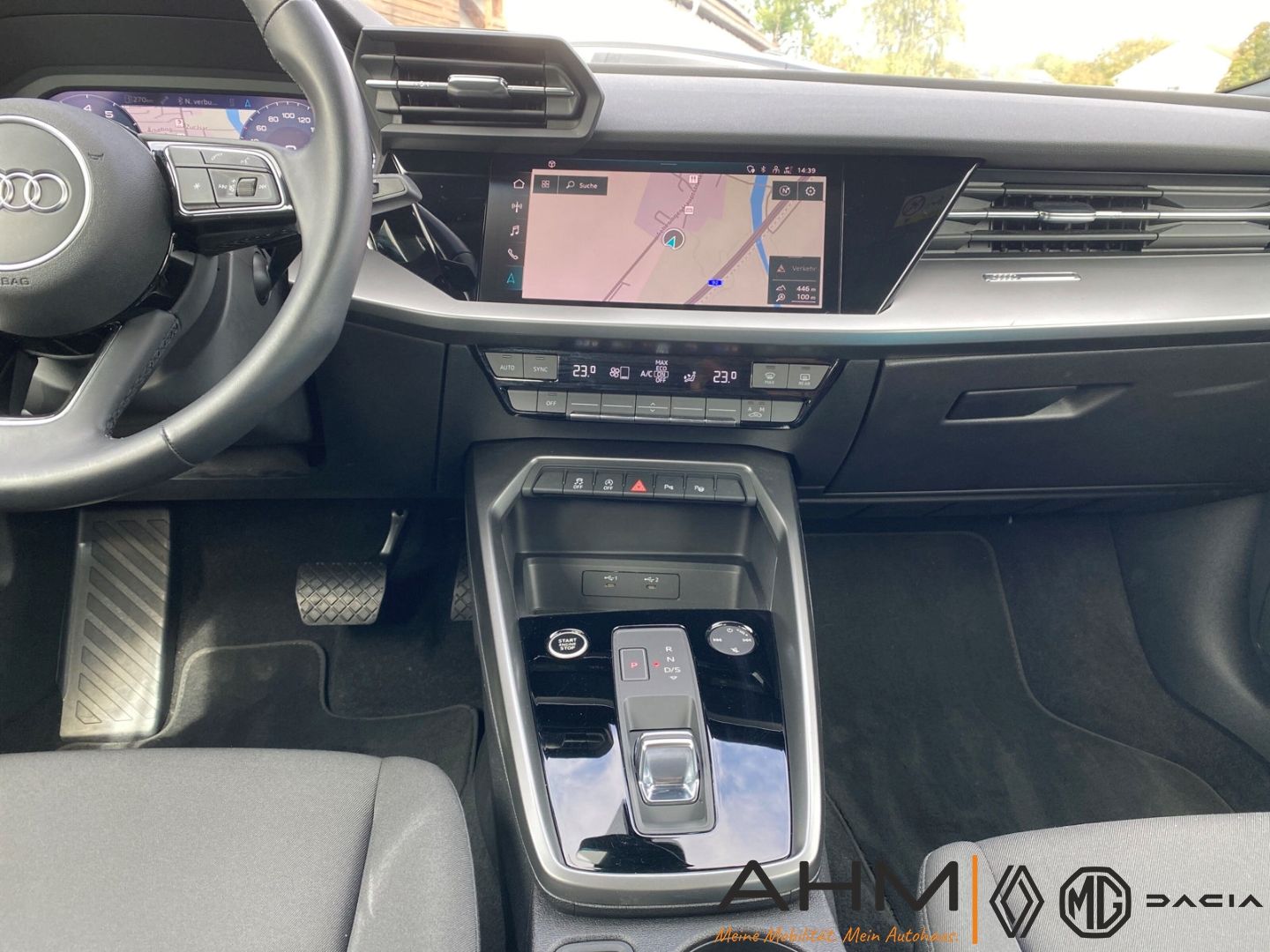 Audi A3 Sportback 30 TFSI advanced - Samsaru's Car Outlet