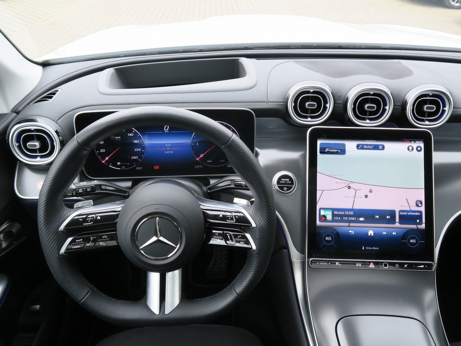 Mercedes-Benz GLC 220 d AMG Line 4M Pan-Dach Burmester HUD AHK
