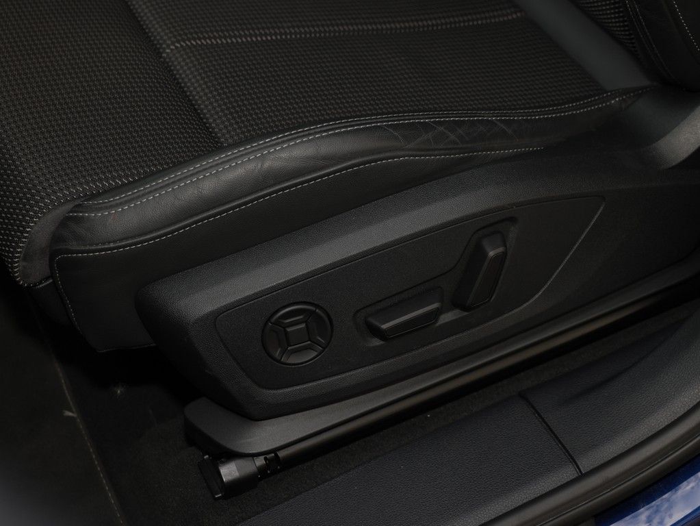 Audi Q3 Sportback 35 TDI quattro S line S-tronic - Samsaru's Car Outlet