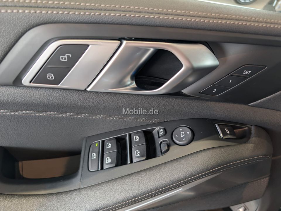 BMW X5 xDrive45e X-Line AHK Memory vorn Sportsitze