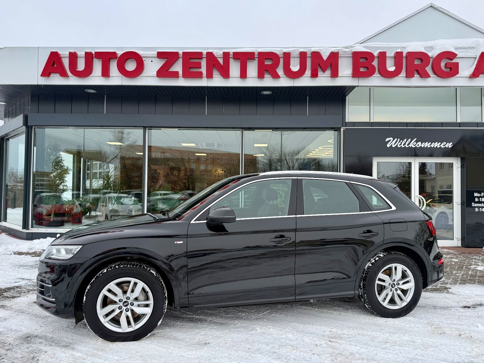 Audi Q5 50 TFSI e quattro S-Line Leder LED Automatik