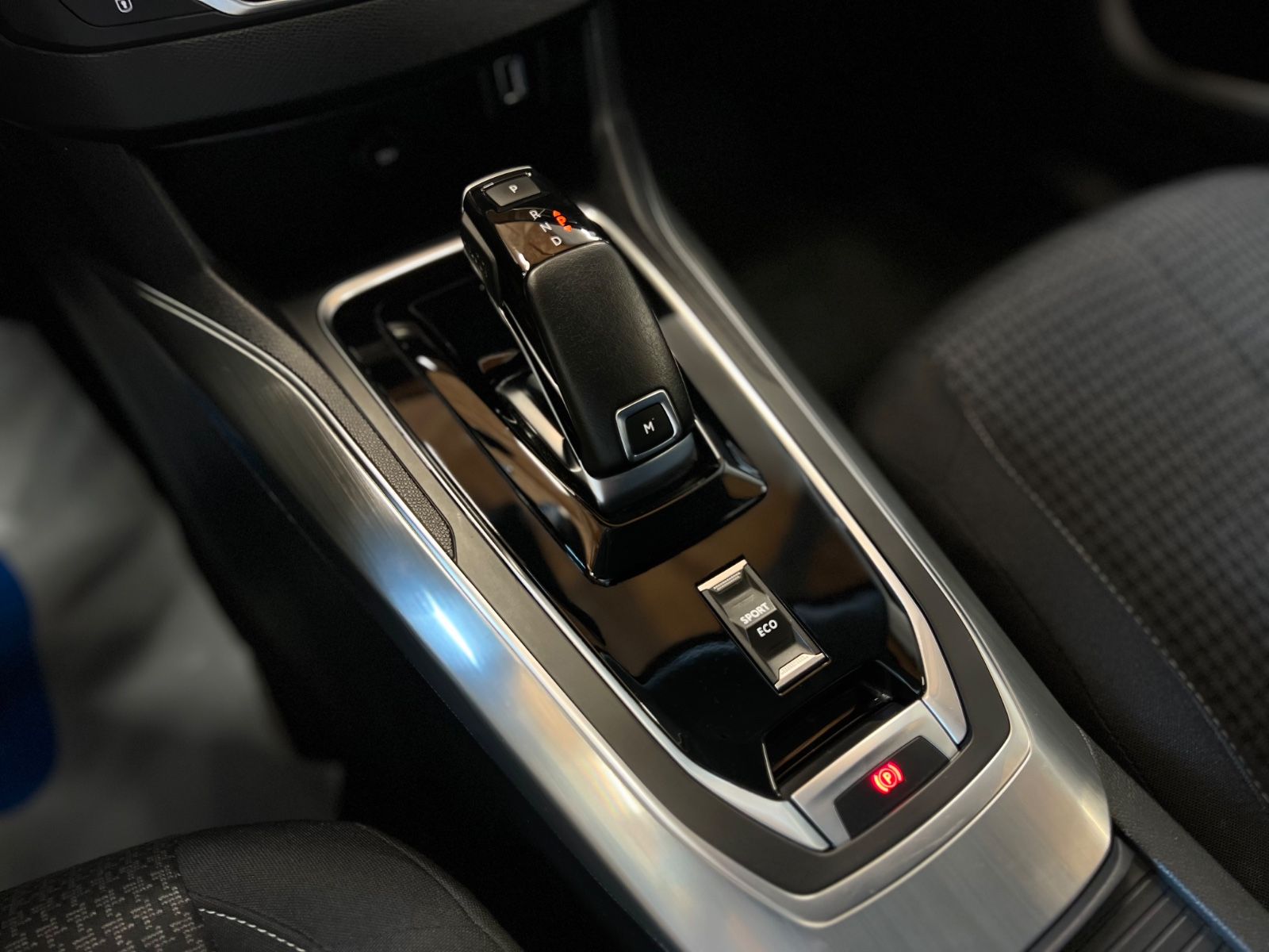 Peugeot 308 Active Pack - Samsaru's Car Outlet