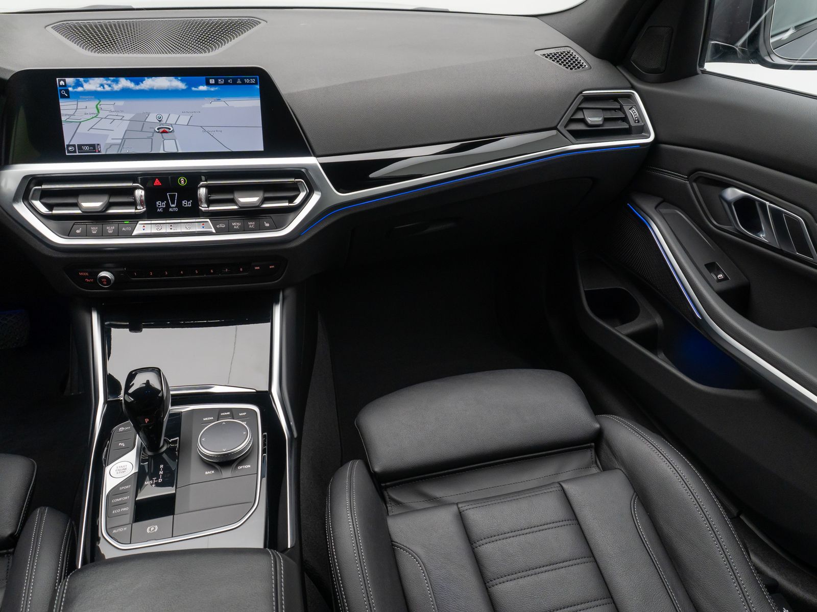 BMW 320d Sport Line - Samsaru's Car Outlet