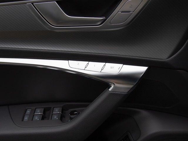 Audi A6 Avant 40 TDI quattro S line LM20 AHK ACC LED