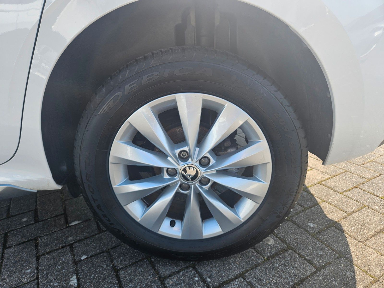 Skoda Kamiq Style - Samsaru's Car Outlet