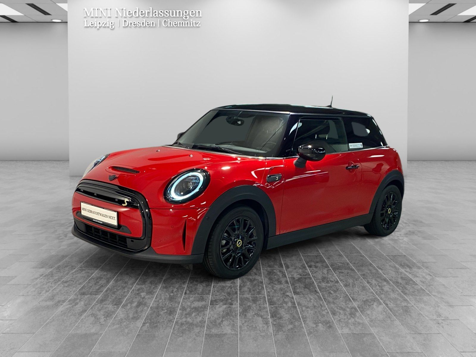 MINI Cooper SE - Samsaru's Car Outlet