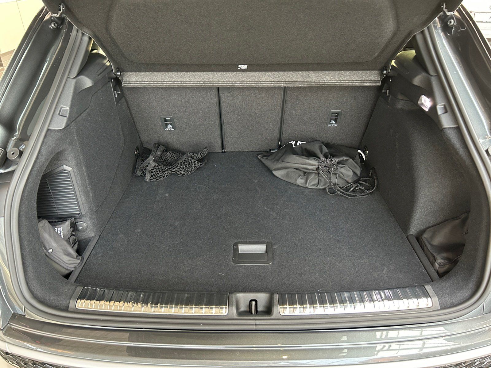 Audi Q3 SUV e-hybrid 200 kW S tronic S Line,Kam.,ACC