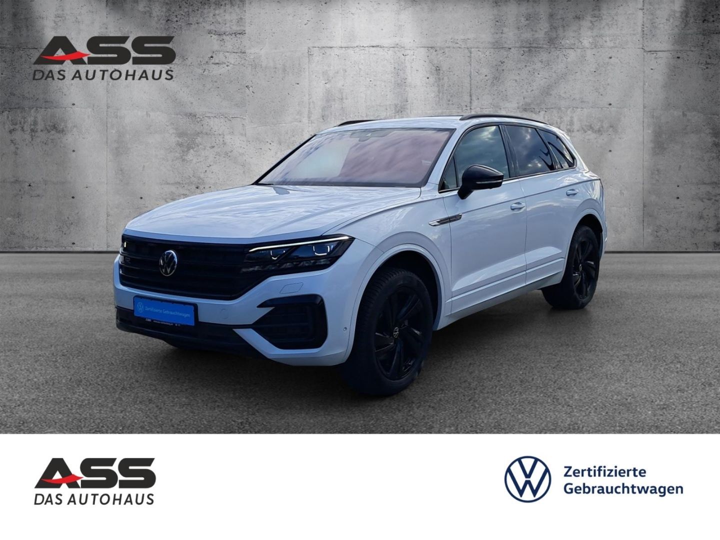 Volkswagen Touareg R-Line 4Motion Matrix Luftfederung AHK R