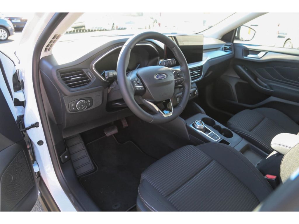 Ford Focus 1.5d Aut. Titanium AHK Navi GJR ACC BLIS K