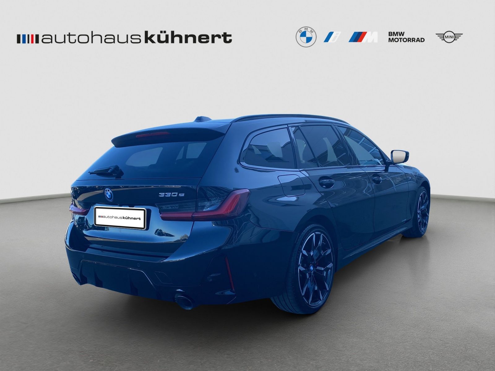 BMW 330e Touring xDrive ///M-Sport PRO ACC PanoSD 36