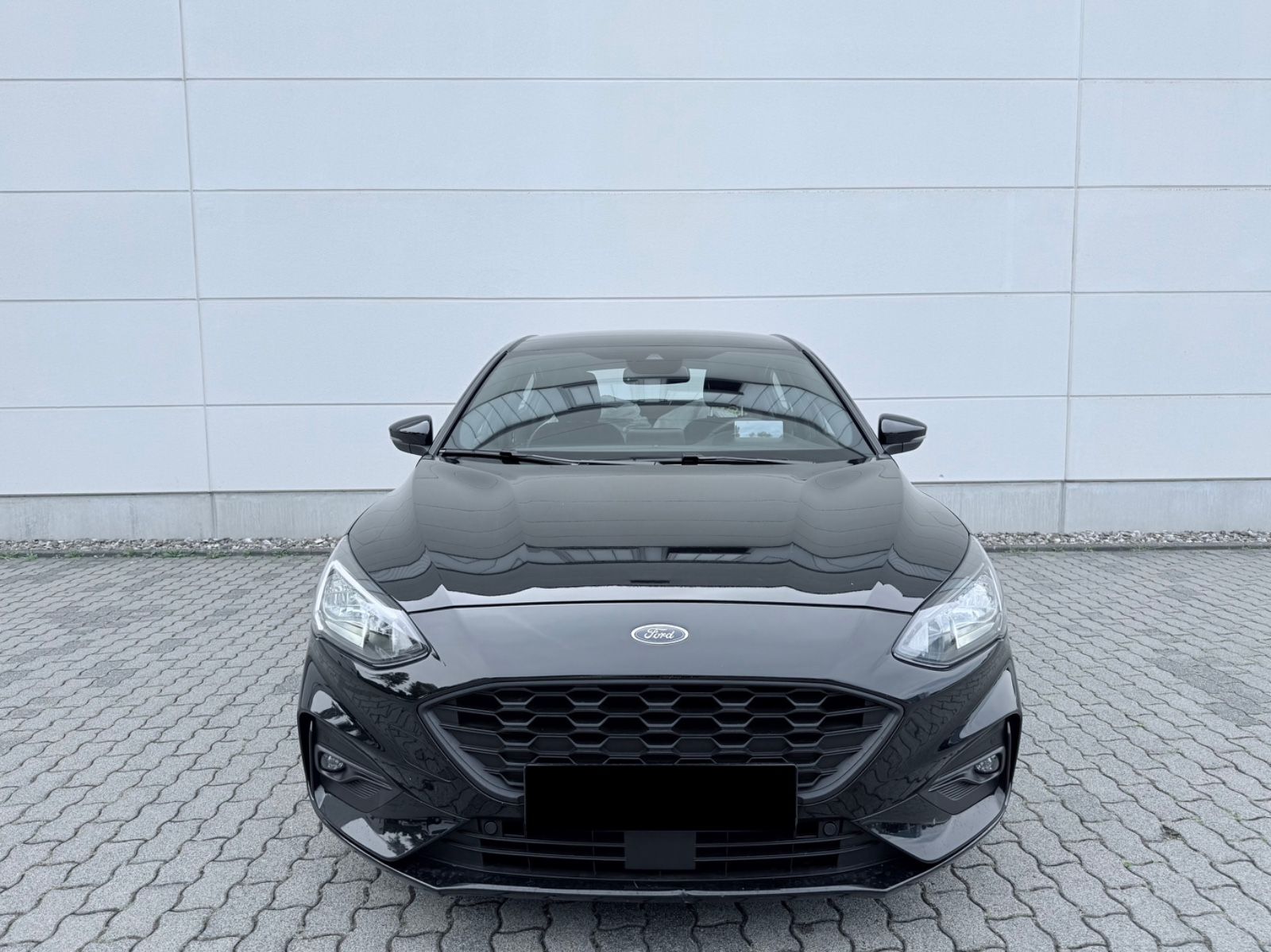 Ford Focus Lim. ST-Line - Samsaru's Car Outlet