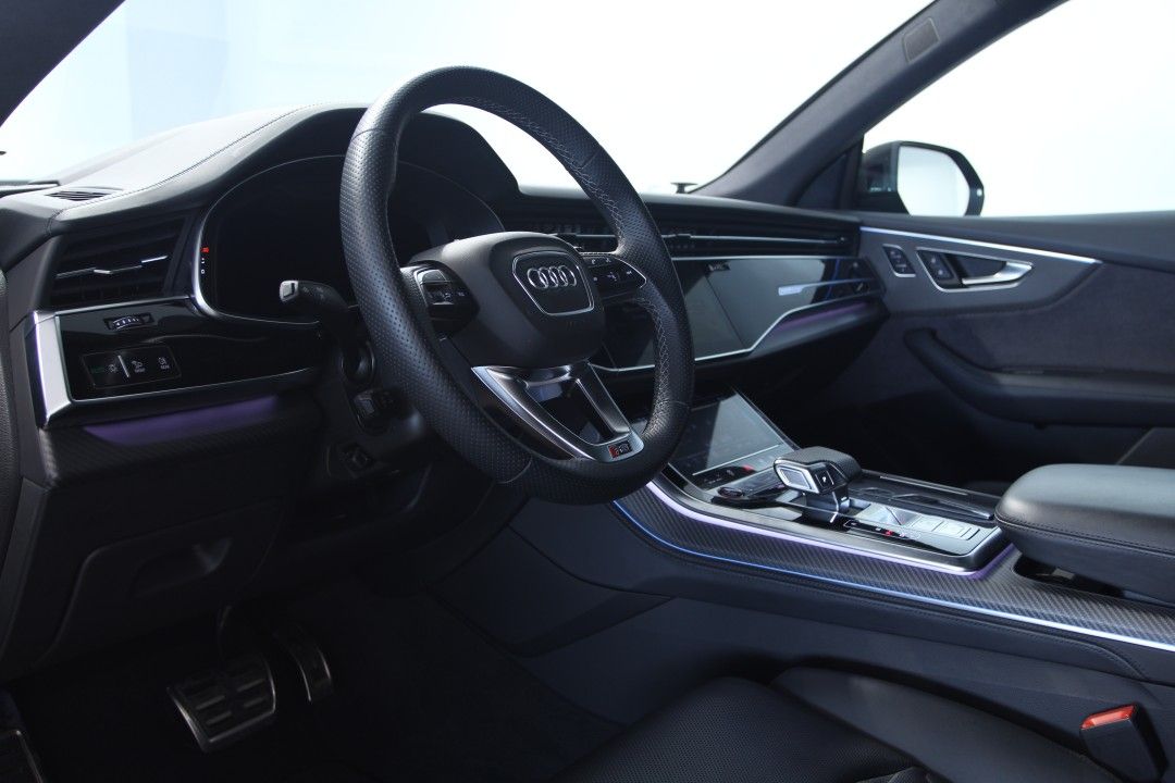 Audi RSQ8 Quattro MHEV 600CP