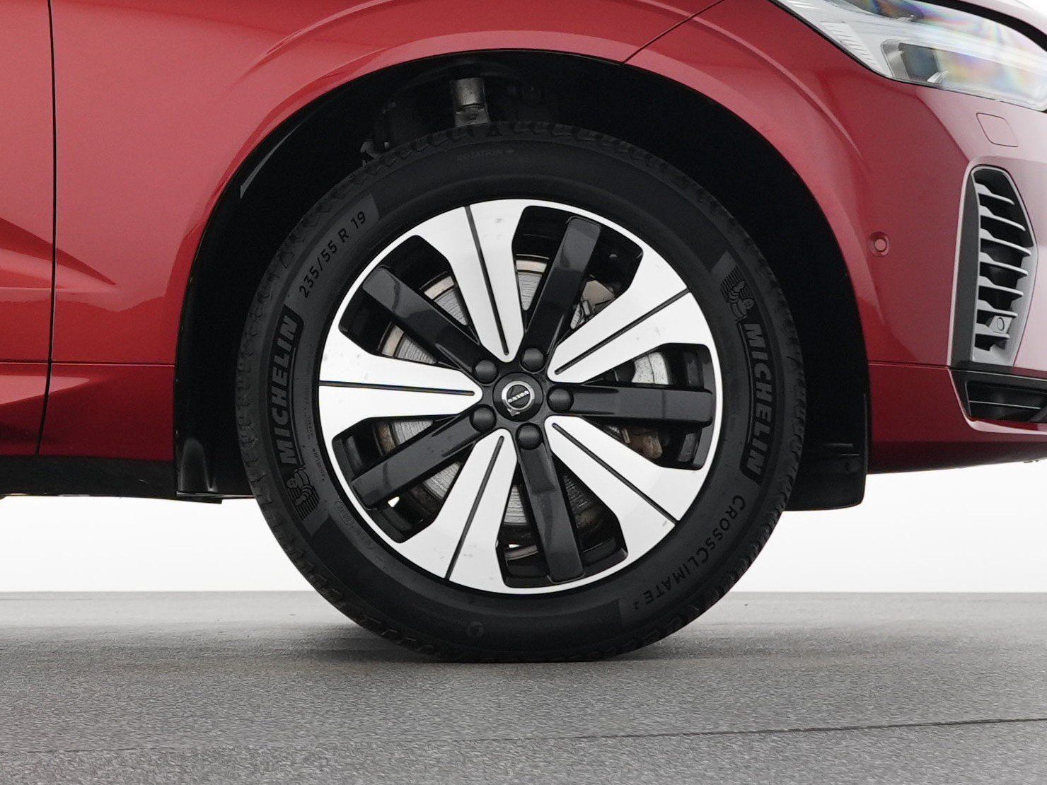 Volvo XC60 T8 Recharge AWD Geartronic Plus Dark