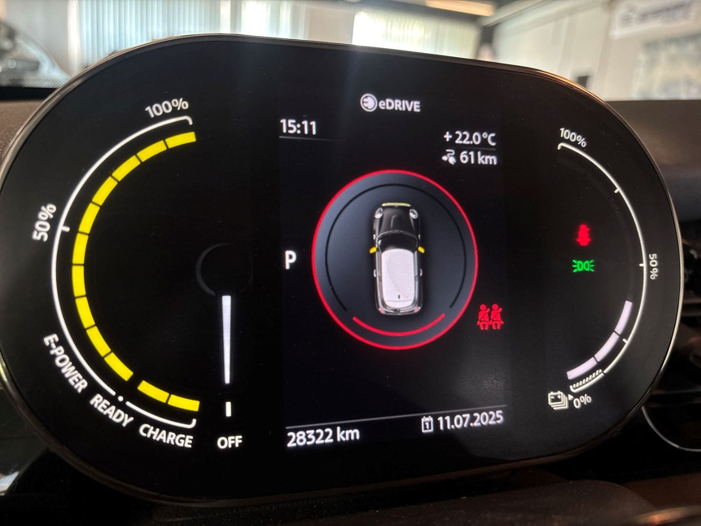 MINI Cooper SE Essential Trim - Samsaru's Car Outlet