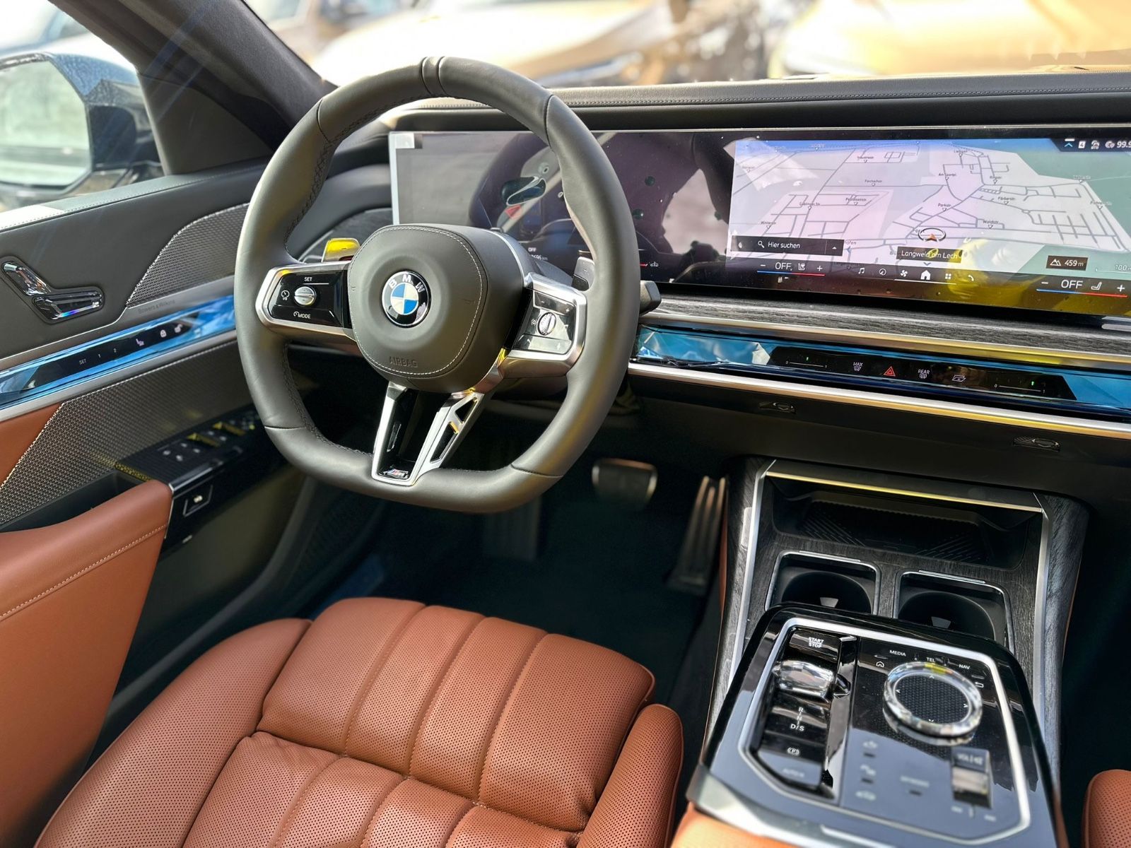 BMW 740d M INDIVIDUAL.AUTOTÜR.FOND ENT.SKY.MASSAGE