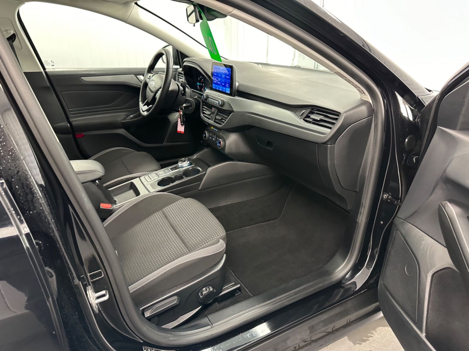 Ford Focus Turnier - Samsaru's Car Outlet