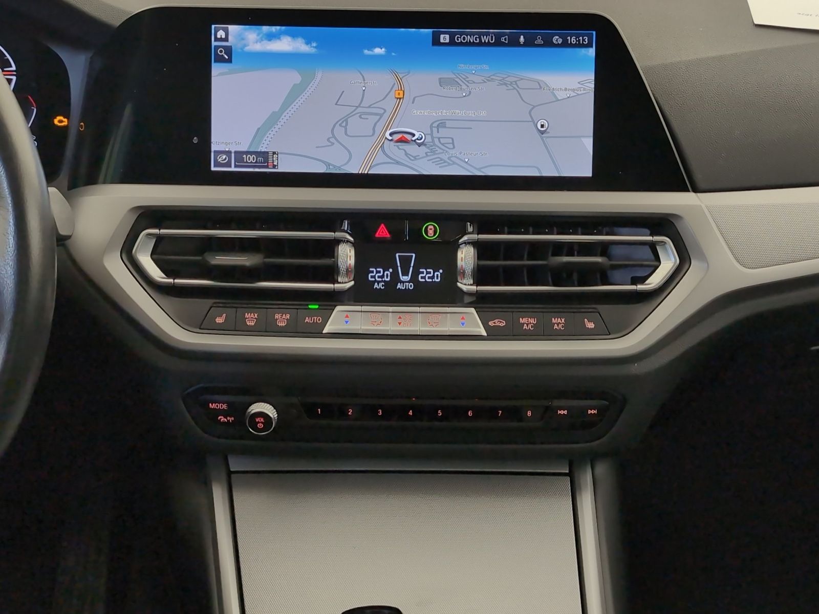 BMW 320d xDrive Limousine Navi/LED/DrAs/PaAs/Sp-Lr
