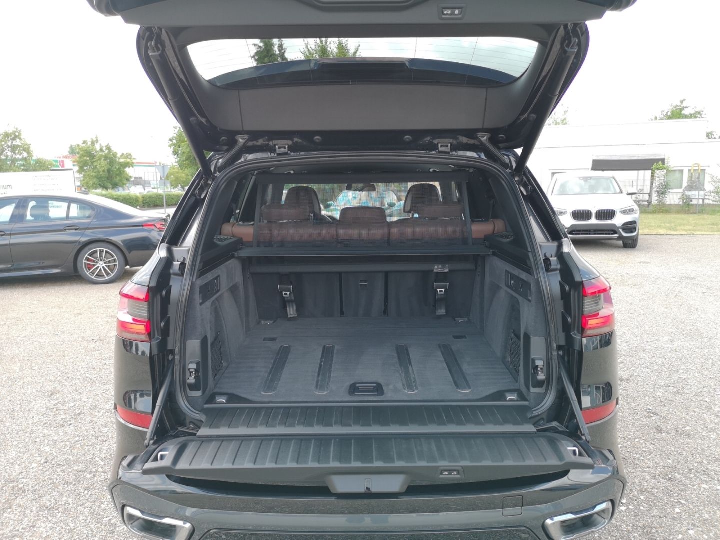 BMW X5 xDrive 30d M Sport LASER+LEDER+NAVI+SHZ+LHZ